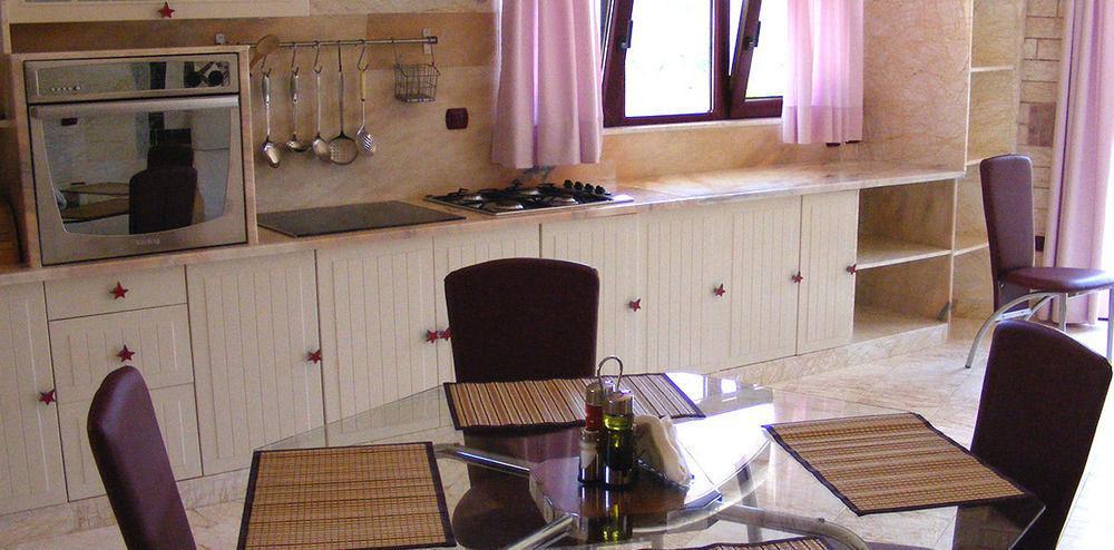 Paco'S Resort Gaios Ngoại thất bức ảnh